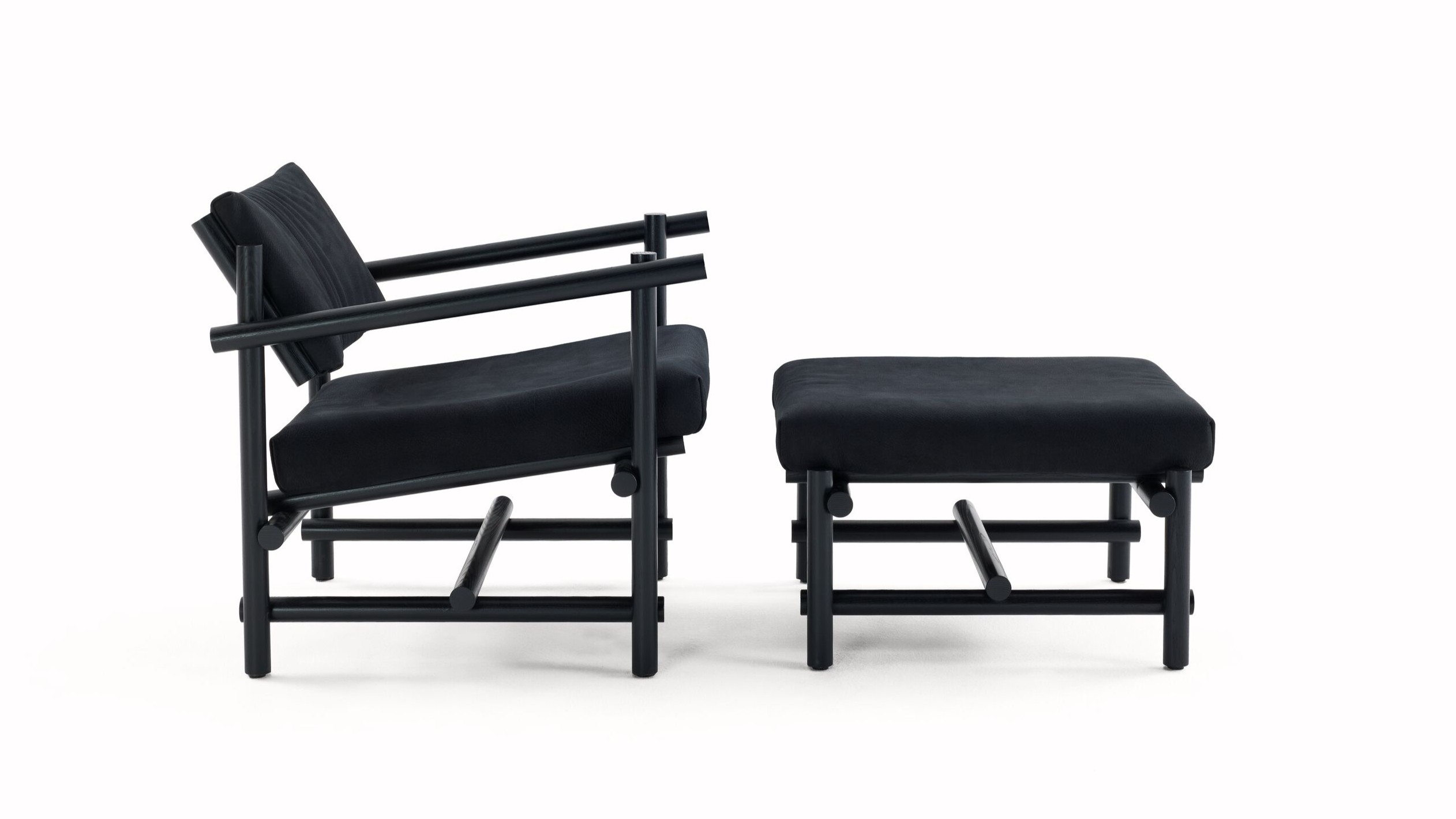Muecke Lounge Chair