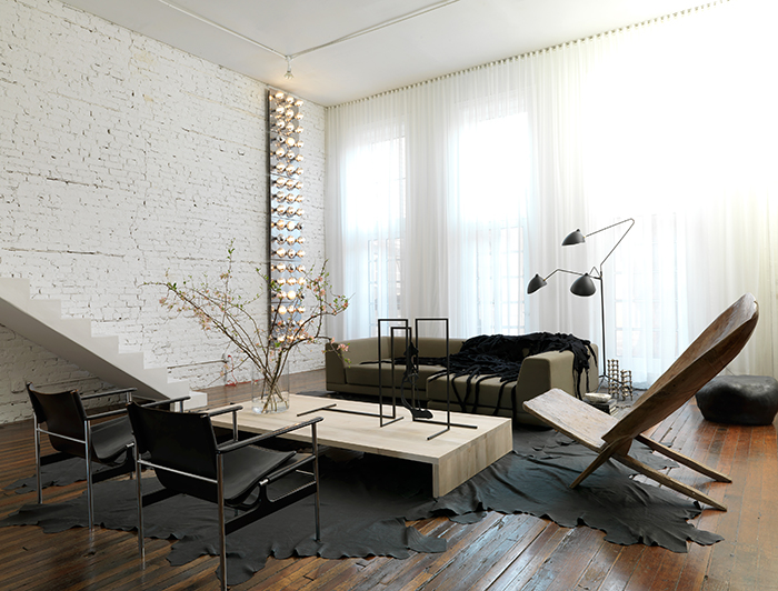 Lukas Machnik | South Loop Loft | Charles Pollock 657 Chair