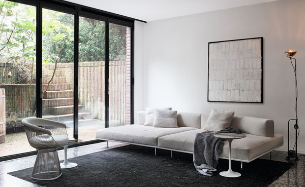 Knoll International